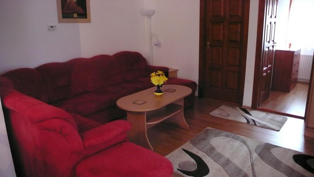 Ferienwohnung Nyarido Apartman Alsóörs Exterior foto